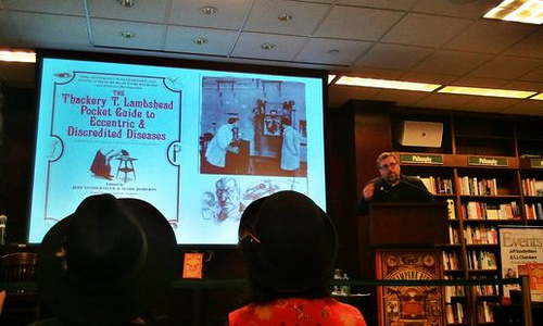 jeff-vandermeer-at-the-steampunk-bible-presentatio