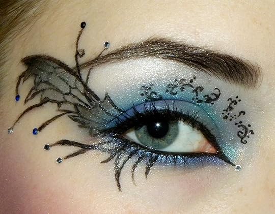 http://fc06.deviantart.net/fs71/f/2010/095/9/c/Dark_Fairy_Look_by_Klaudia88.jpg