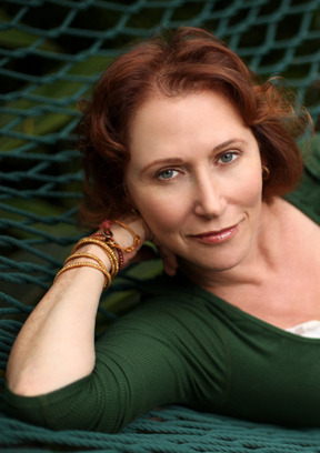 April Smith Official Photo
