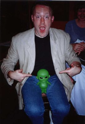 alien-stephenjones-2