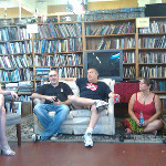 Here's @BrianKeene, @jfgonzalez, @marysangiovanni, @bobf... on Twitpic