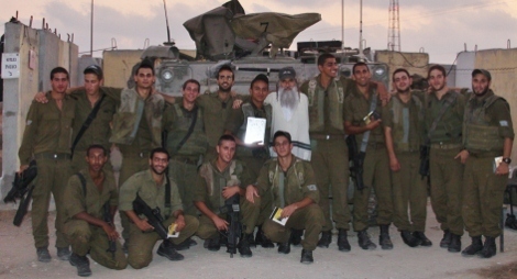 Golani 2011 326 (470x254)