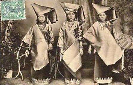 minang-saisuak-gadis-minang-dari-padang-panjang