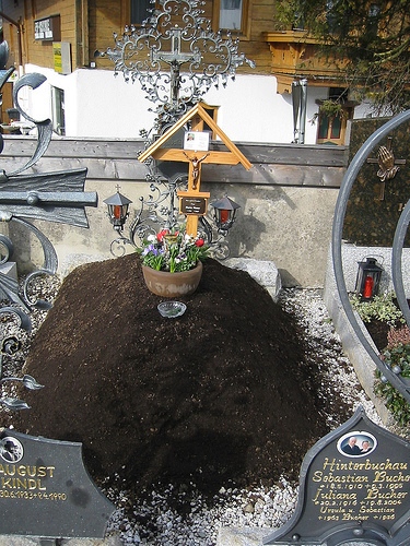 grave