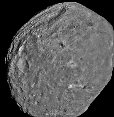 A COUPLE OF INTERESTING IMAGES OF VESTA