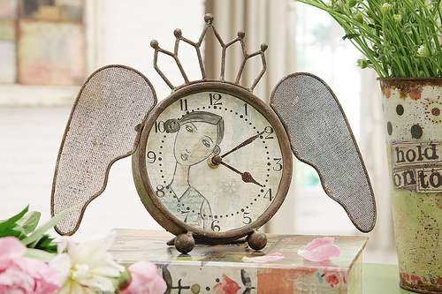 winged clock 