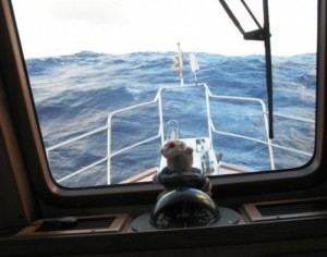 Krogen 44' Le Reve in 20 Foot Seas on the Atlantic