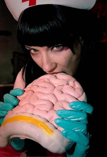 art-of-bleeding-brainy-babe