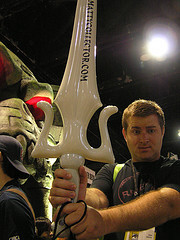 By the power of Gray Skull...? Um... Goll, this is terrifying...