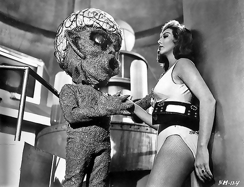 1960 ... formerly unknown Mexican sci-fi! by x-ray delta one