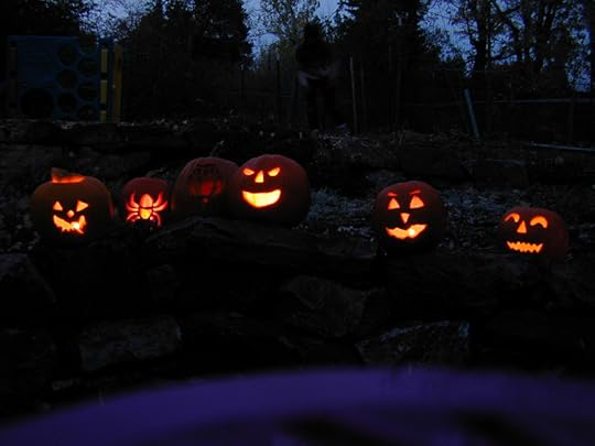 six_spooky_pumpkins_1538
