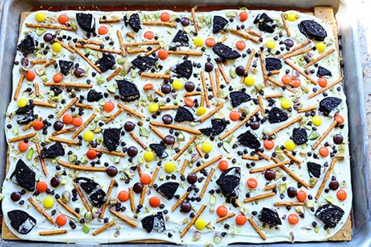 Halloween Graham Cracker Bark