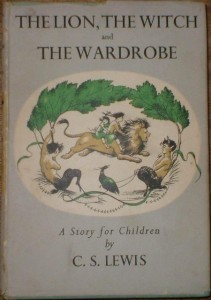 LionWitchWardrobeFirstEd