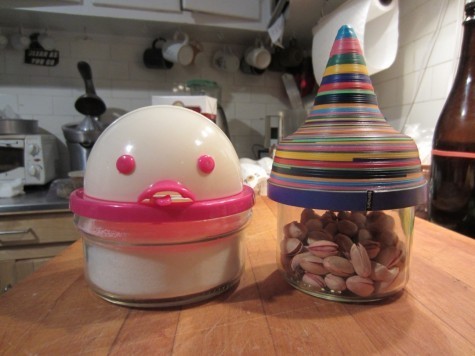 Hi guyth! I'm in Mexthiko, and I jutht made a new friend. His name is Mithter Thombrero-Head!