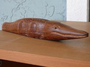 wooden crocodile image