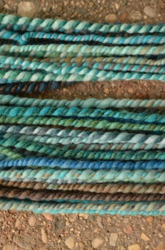 Just soaked yarn top, whacked yarn bottom.