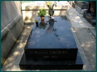 Photograph by Arnaud, from Wikimedia Commons