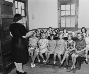 Sunday_school_at_a_Baptist_church