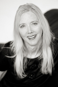 Lisa Russ Spaar