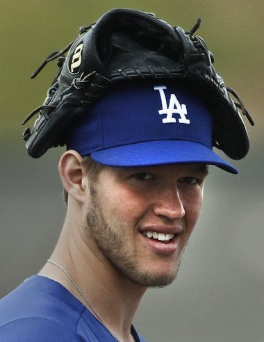 Clayton Kershaw glove on head