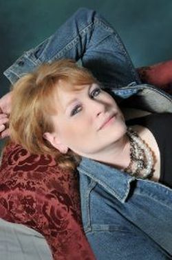 Robinson - marketing photo for cat's pajamas