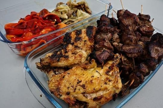 Pollo y cerdo a la barbacoa