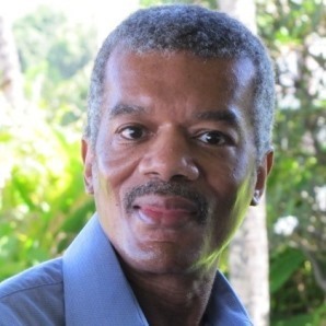 Author Photo R Barri Flowers