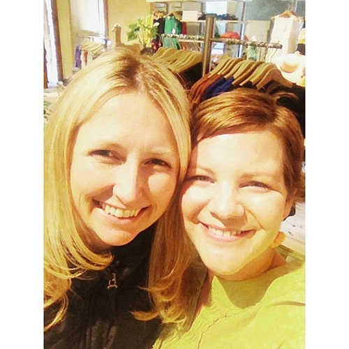 A few hours of convo and shopping with friend @aliedwards and I'm all good;) #PicTapGo