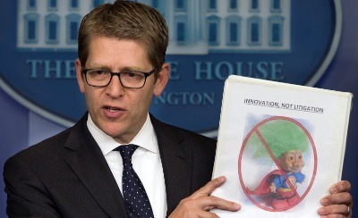 White House speaker with a patent troll folder