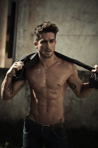 tumblr_mc8vtv3mnK1qanl9mo1_500