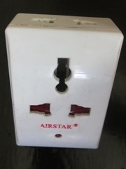 .50 cent Multi Plug Adapter