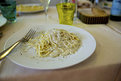 tonnarelli cacio e pepe