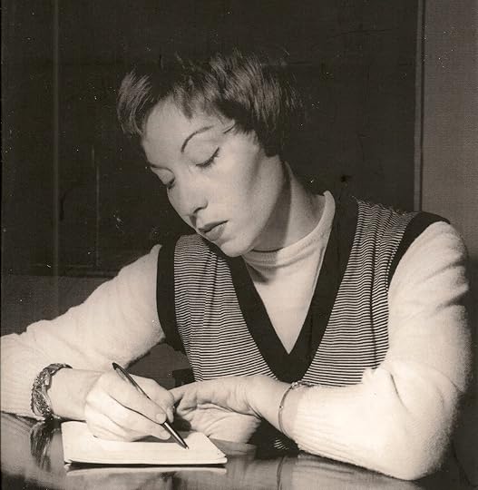 clarice-lispector-escrivendo