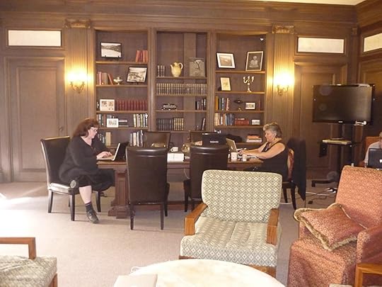 Angel Leigh McCoy (left) and Fran Friel channeling their muses at the Haunted Mansion. Photo by Lisa Morton.