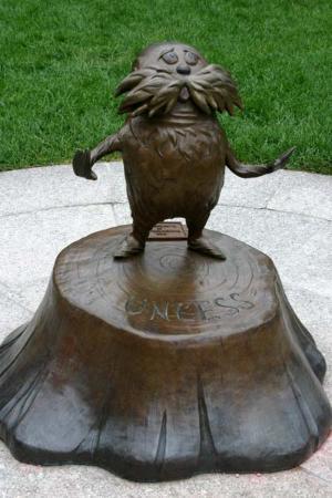 SeussStatue3 The Complete Listing of All Public Childrens Literature Statues in the United States