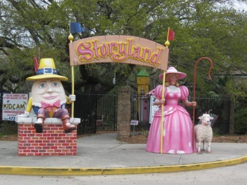 Storyland 500x375 The Complete Listing of All Public Childrens Literature Statues in the United States