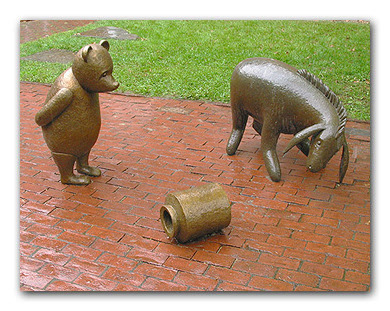 poohstatue The Complete Listing of All Public Childrens Literature Statues in the United States