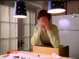 Sex_and_the_City_Miranda_Chokes_Season_2_92830123_thumbnail