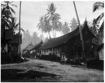 2855268585ba82537e8a6e04e021241b_minang-saisuak-rumah-gadang-di-singkarak