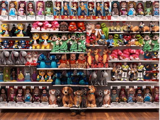 Optical Illusion from Liu Bolin, showing the artist's creative process of hiding himself