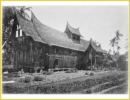 2c142bf9232e8e3e82cb710b2eb45087_minang-saisuak-rumah-gadang-khatib-nagari-di-supayang-akhir-1870-an