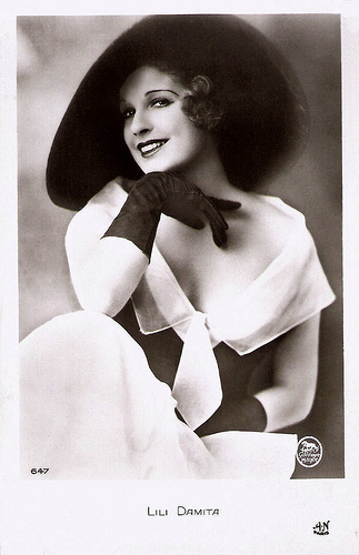Lily Damita