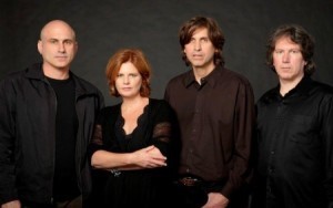 Cowboy_Junkies_38574-450x283