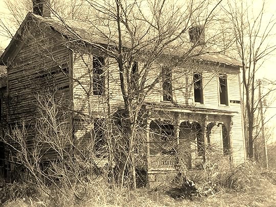 Old farm house. Photo taken by sub35089 on Flickr.