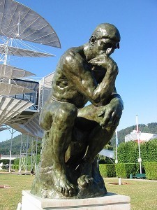 450px-Le_Penseur_de_Rodin_à_Saint-Dié