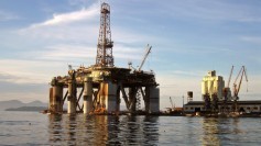 Oil platform