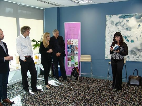 FR1Y9X4g7HLl0C_XcrgSZEiT3BpH0IpUwFyxFJ3k4Ao