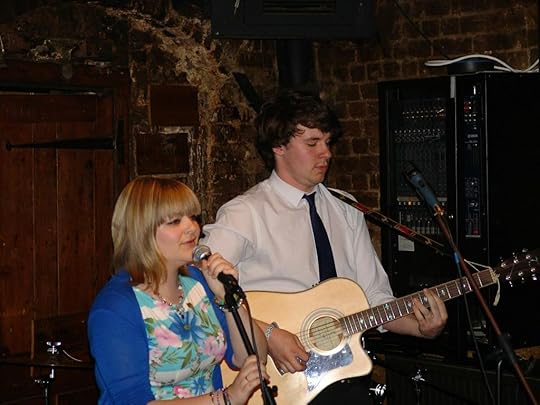 Kp92FvlK6bXSwbd-buVynSL0Gh9ndBJgUCa7kx8a1Wg