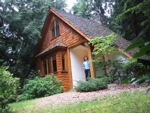 http://meghanward.com/blog/2010/01/04/writing-residencies-and-conferences/