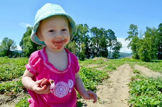 Nothing keeps this baby from her berries